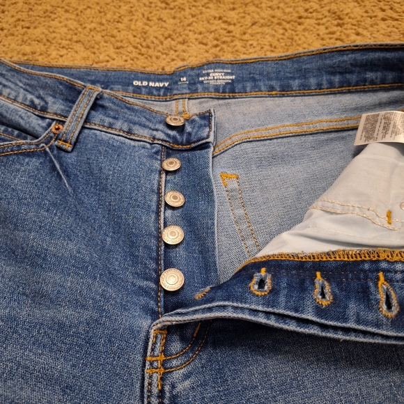 Old Navy Curvy Kigh Rise Straight Jeans Size 14 - Picture 5 of 8